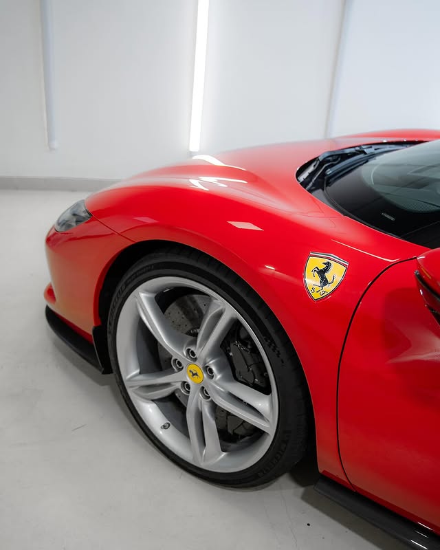 Ferrari 296 GTB po aplikácii PPF fólie — fotografia 1