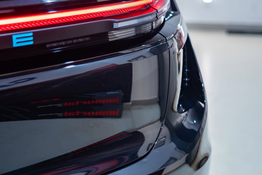 Porsche Macan Turbo s ochrannou fóliou CarPro Immortal