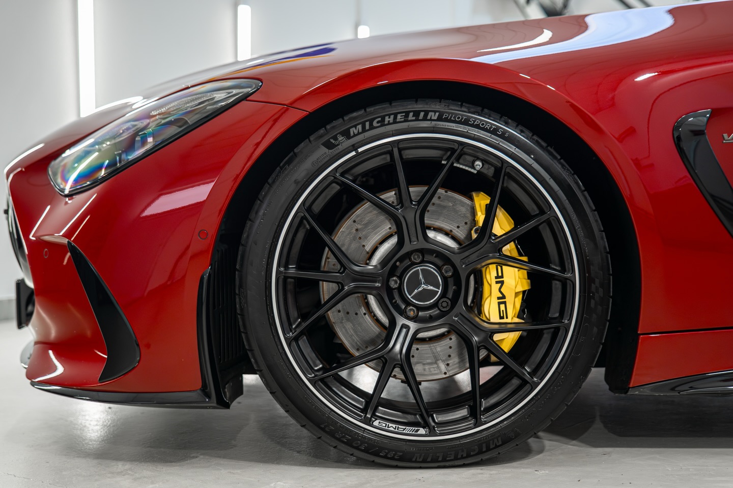 Mercedes-AMG GT 63 po PPF aplikácii CarPro Immortal — fotografia 8