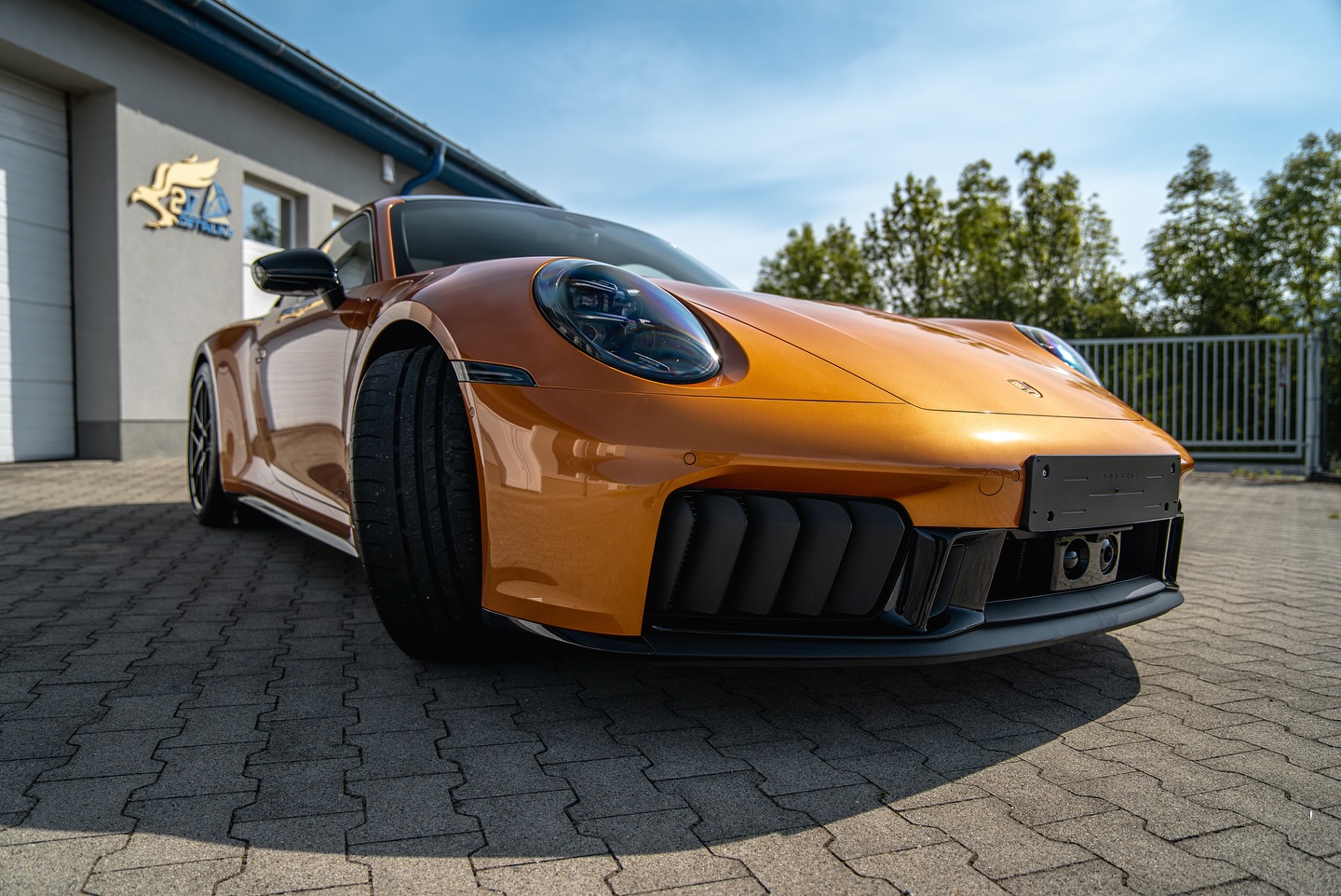 Porsche 911 Carrera 4 GTS po aplikácii PPF fólie — fotografia 1