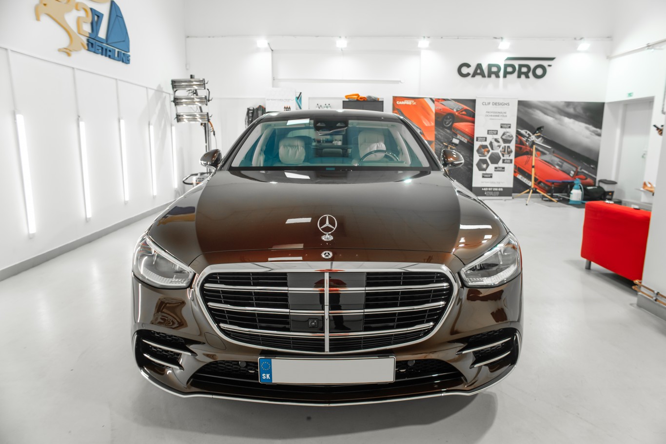 Detail laku po nanesení keramickej ochrany CarPro CQuartz